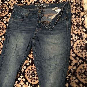 AE Light Wash Jegging Jeans